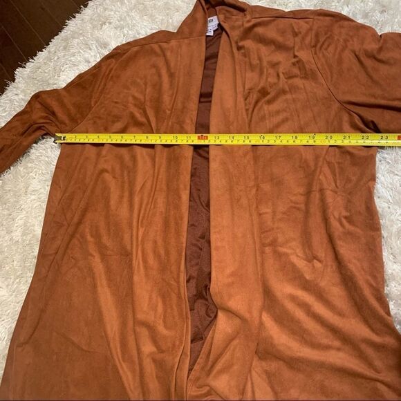 LANALEE faux suede camel coloured open front asymmetrical cardigan sweater Sz L - Picture 5 of 9